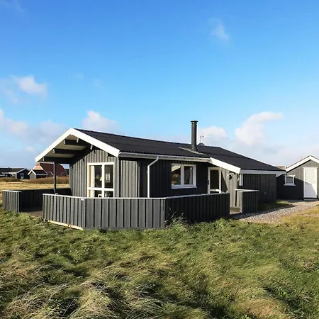 8 Person Holiday Home In Harboore Casa vacanze Harboør